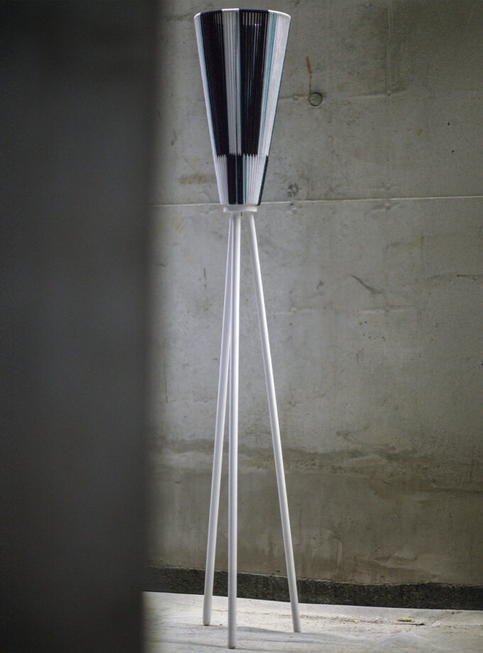 Zicherka 3 na trójnogu